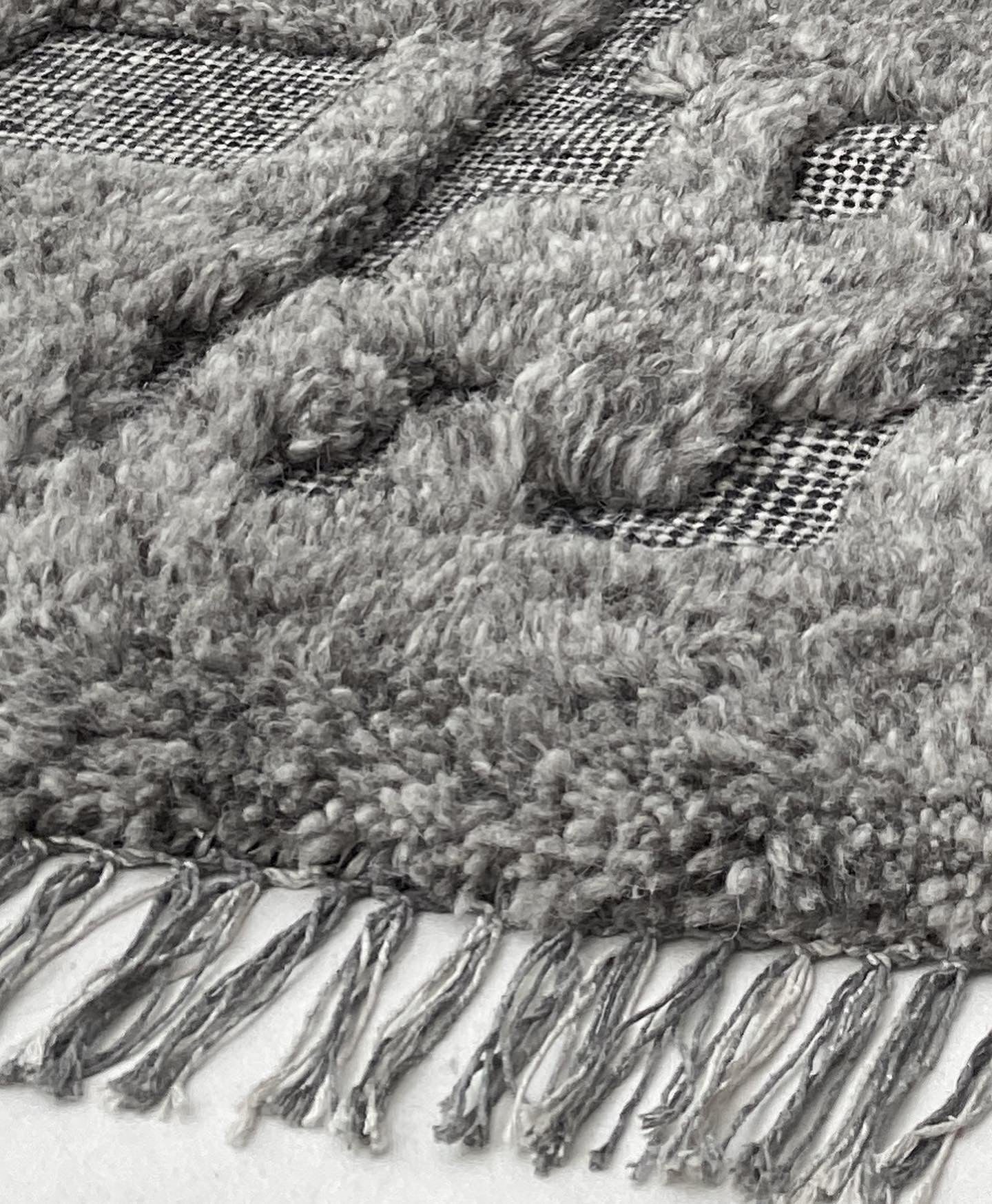 Pcb Rug PCB – Zakaria Rugs